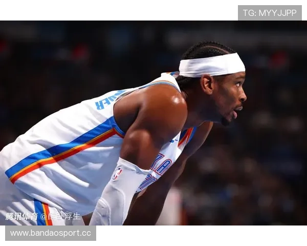 雷霆豪取10连胜 亚历山大三节27分基迪三双双杀公牛